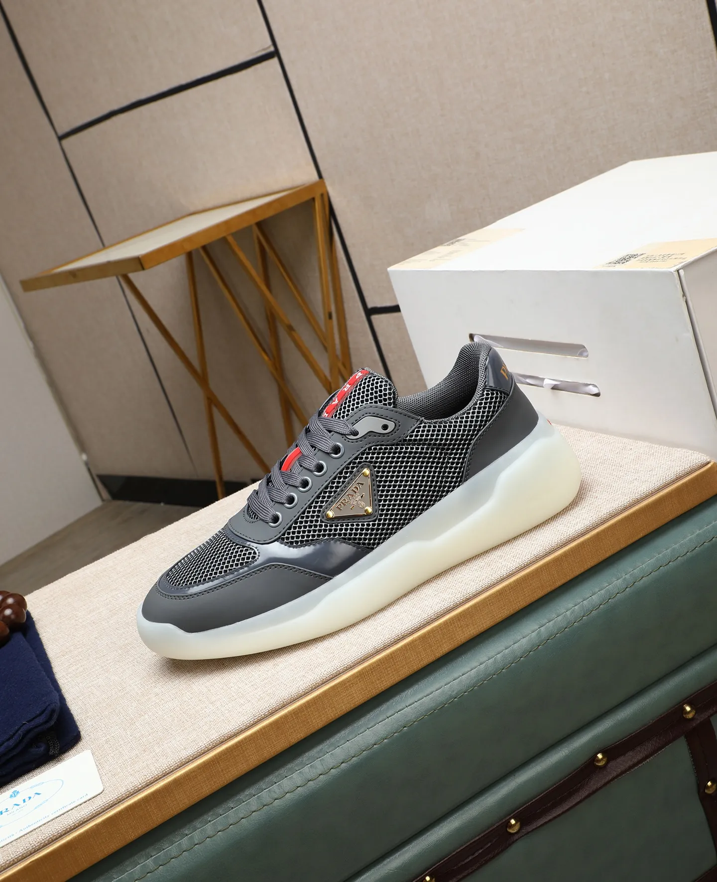 Men's men's shoes 💰620 🌹🌹[PRADA—Prada] 2025 latest model 🙈original replica! 👟👟👟Available here. The workmanship is top-notch. The upper is made from Italy. 🇮🇹Imported first-layer cowhide. ❗️Breathable genuine leather lining @Suitable for travel. The original version has an enlarged engraved sole, making it suitable for all kinds of travels, showing low-key luxury. Let quality speak for itself. Color: Size: 38-45